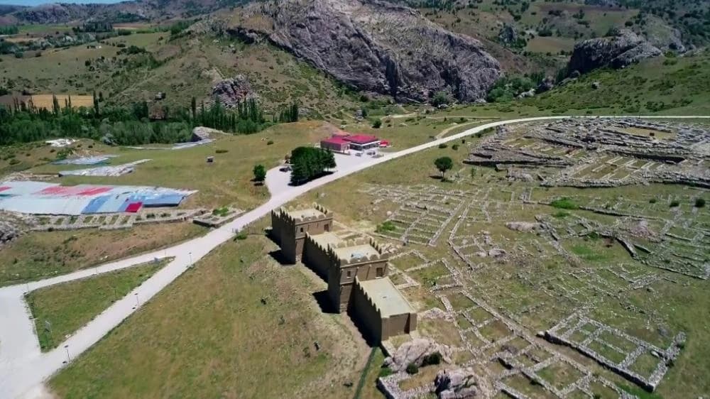 Hititlerin başkentinde büyüleyici bir güzellik ’Budaközü Vadisi’