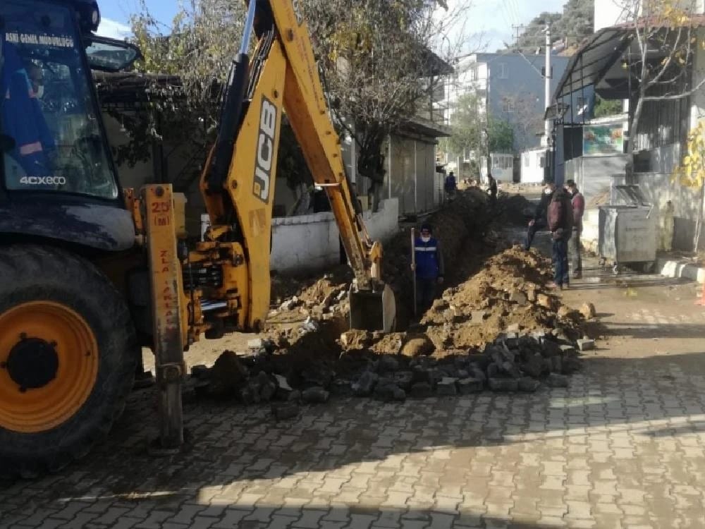 Aydın’ın altyapısı Büyükşehir’in çalışmalarıyla yenileniyor