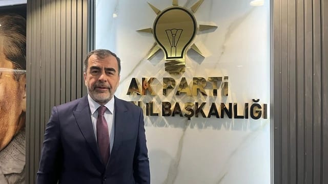 Kuşadası’nda 4 Bin Kişiyle Miting Yaptılar