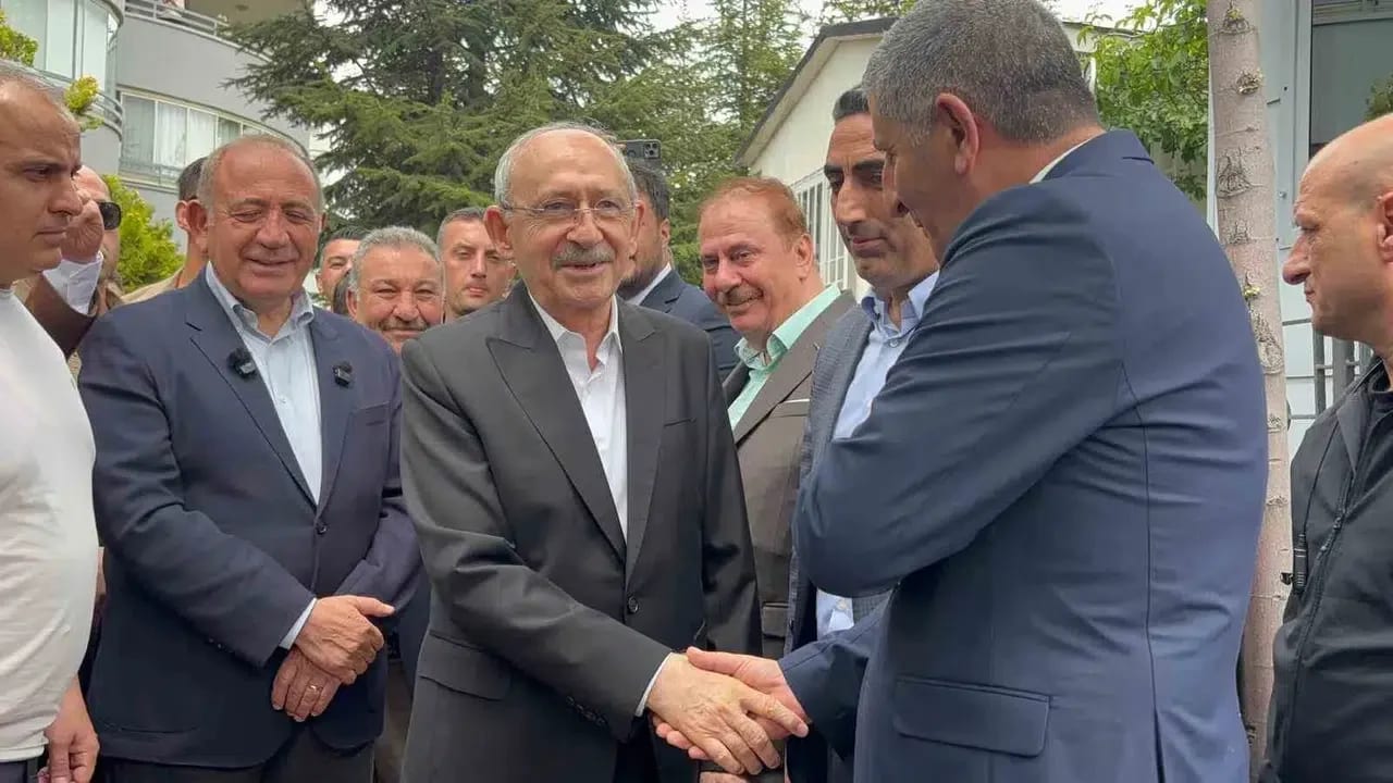 Kılıçdaroğlu Bayram Ziyaretlerini Sürdürdü