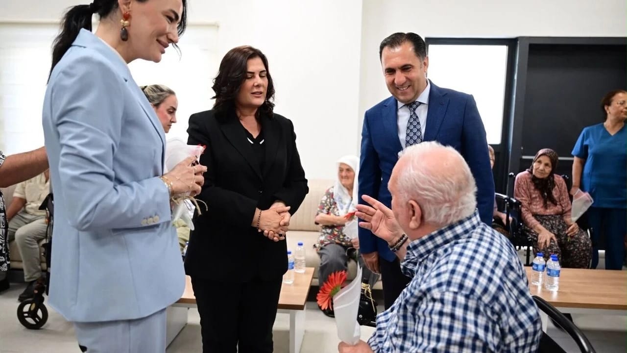 Aydın Huzurevi’ne Anlamlı Ziyaret: Çerçioğlu ve Sarıbaş Yaşlılarla Buluştu