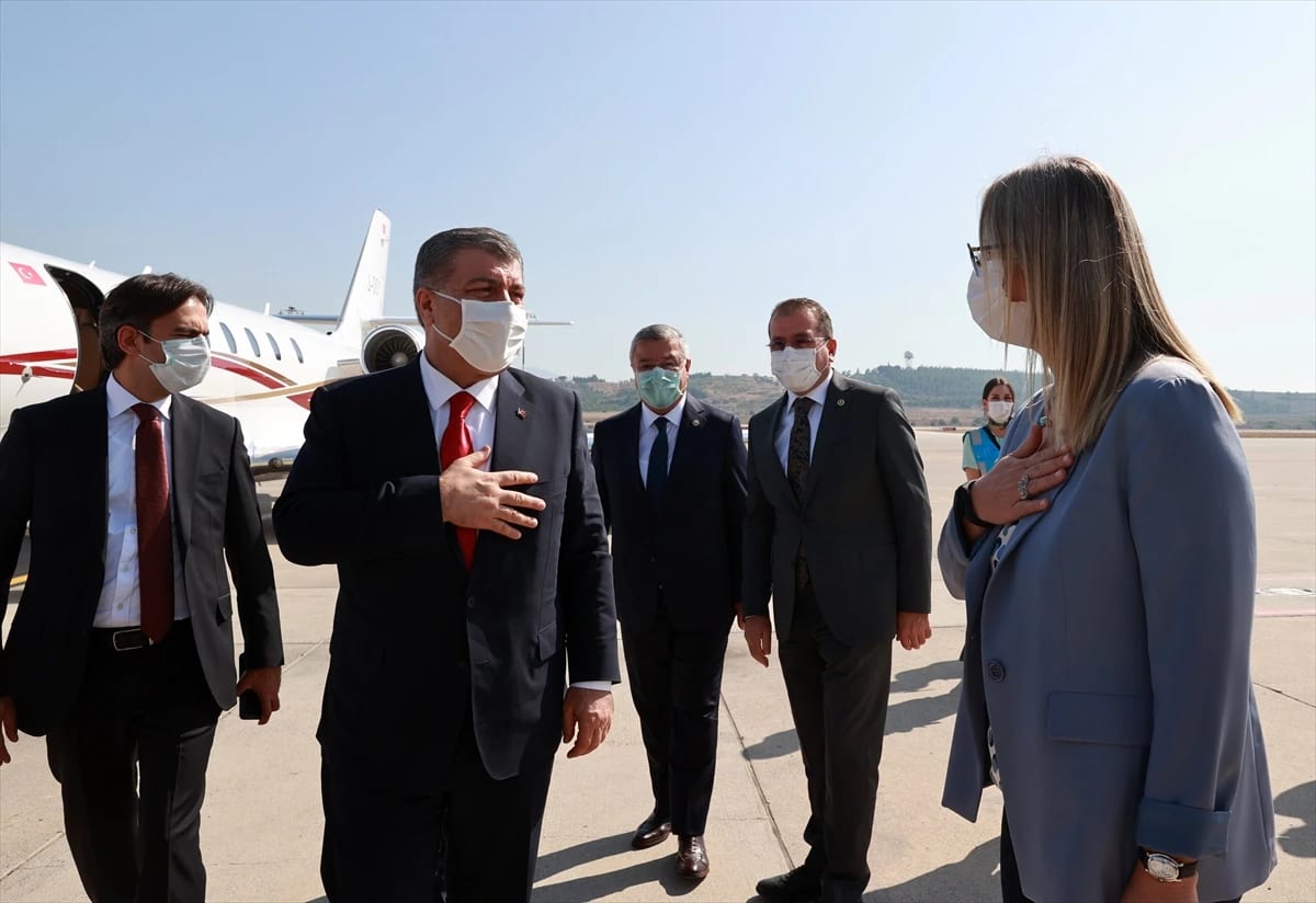 Sağlık Bakanı Fahrettin Koca, İzmir’de