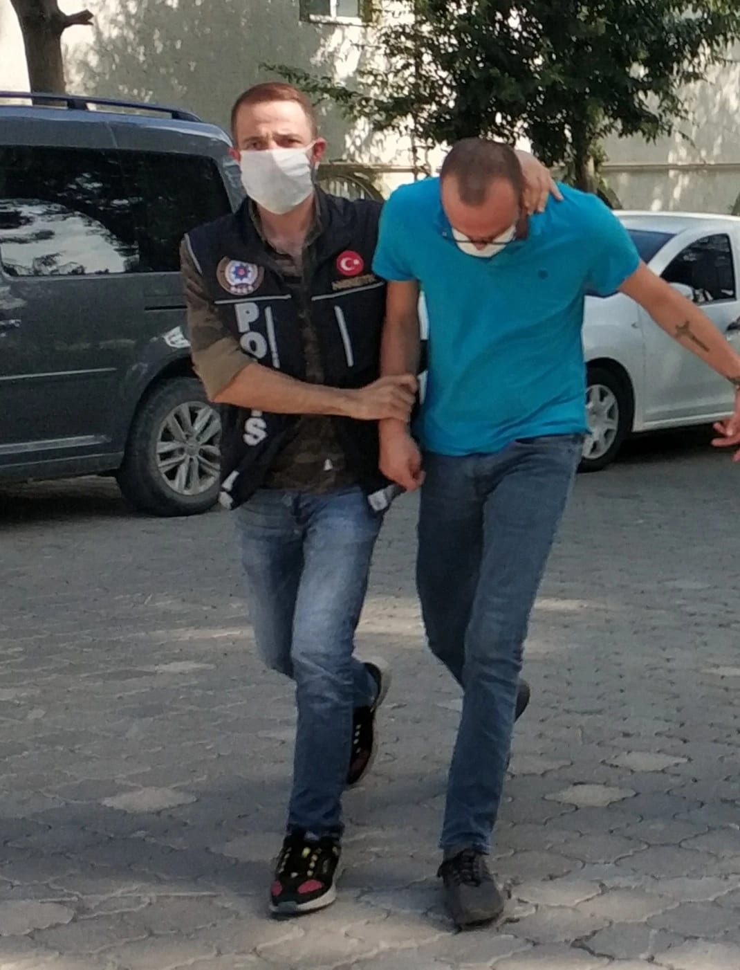 Samsun’da esrarla yakalanan 2 kişi tutuklandı