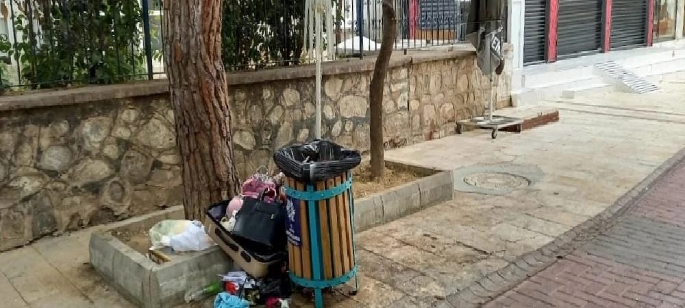 Askerlik şubesi önündeki şüpheli valiz paniğe neden oldu