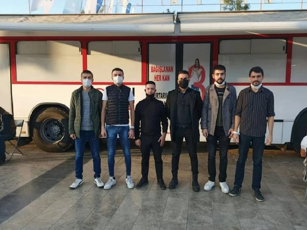 Aydın Ülkü Ocakları’ndan kan bağışı
