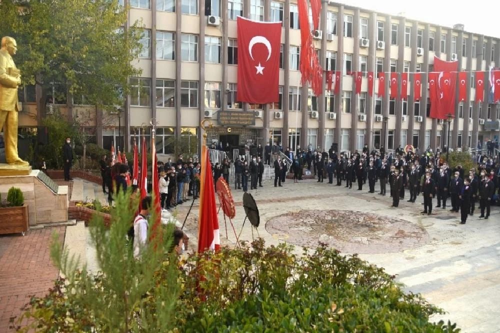 Aydın’da 10 Kasım Atatürk’ü Anma Töreni Gerçekleşti