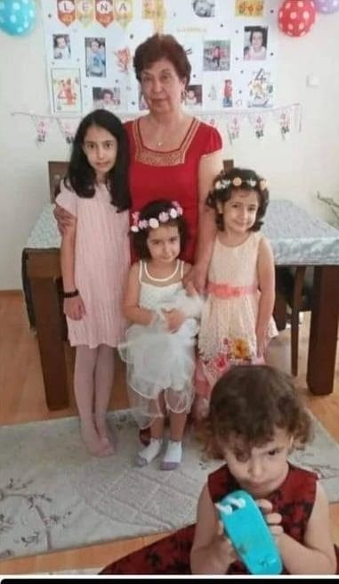 Babaanne ve 4 torunu depremde sağ kurtarılamadı