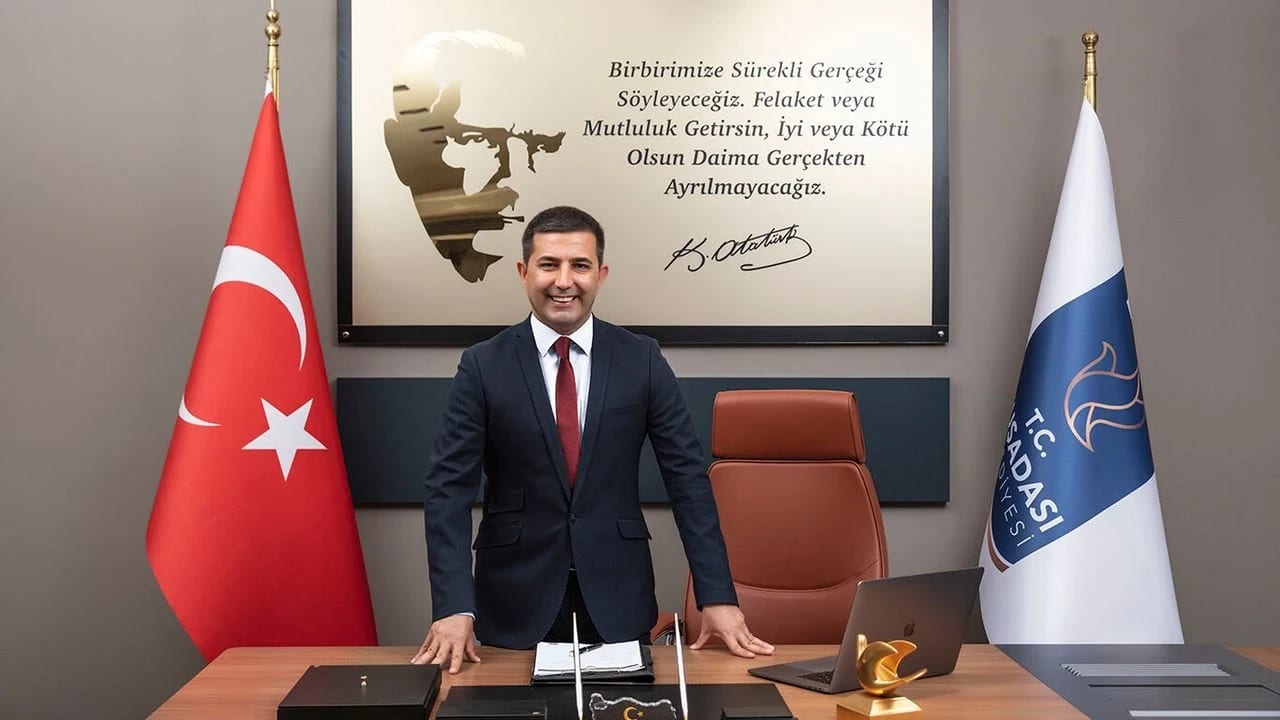 Ömer Günel’den CHP’ye Kurultay Çağrısı