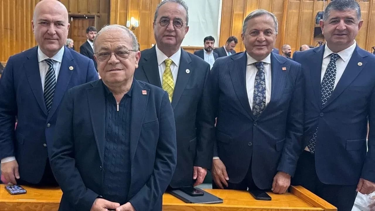 CHP Aydın İl Başkanı Saatçı’dan Özgür Özel’e Destek