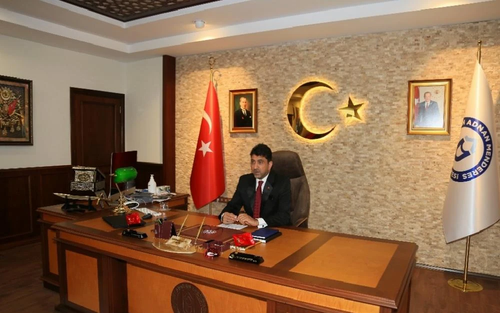 ADÜ Rektörü Aldemir 2020-2021 Akademik Yılı ilk dersini gerçekleştirdi