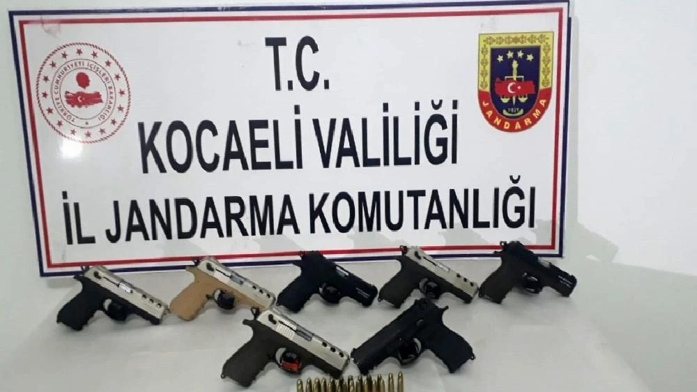 Kocaeli’de silah kaçakçılarına operasyon: 3 gözaltı