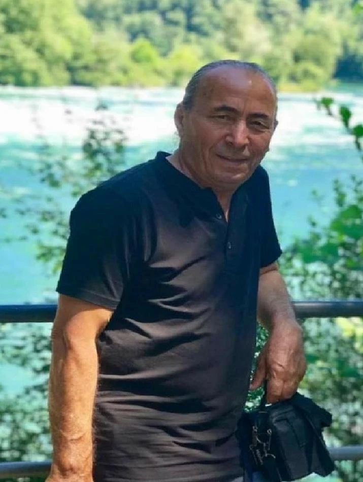 Aydınlı öğretmeni öğrencilerinden Korona virüs ayırdı