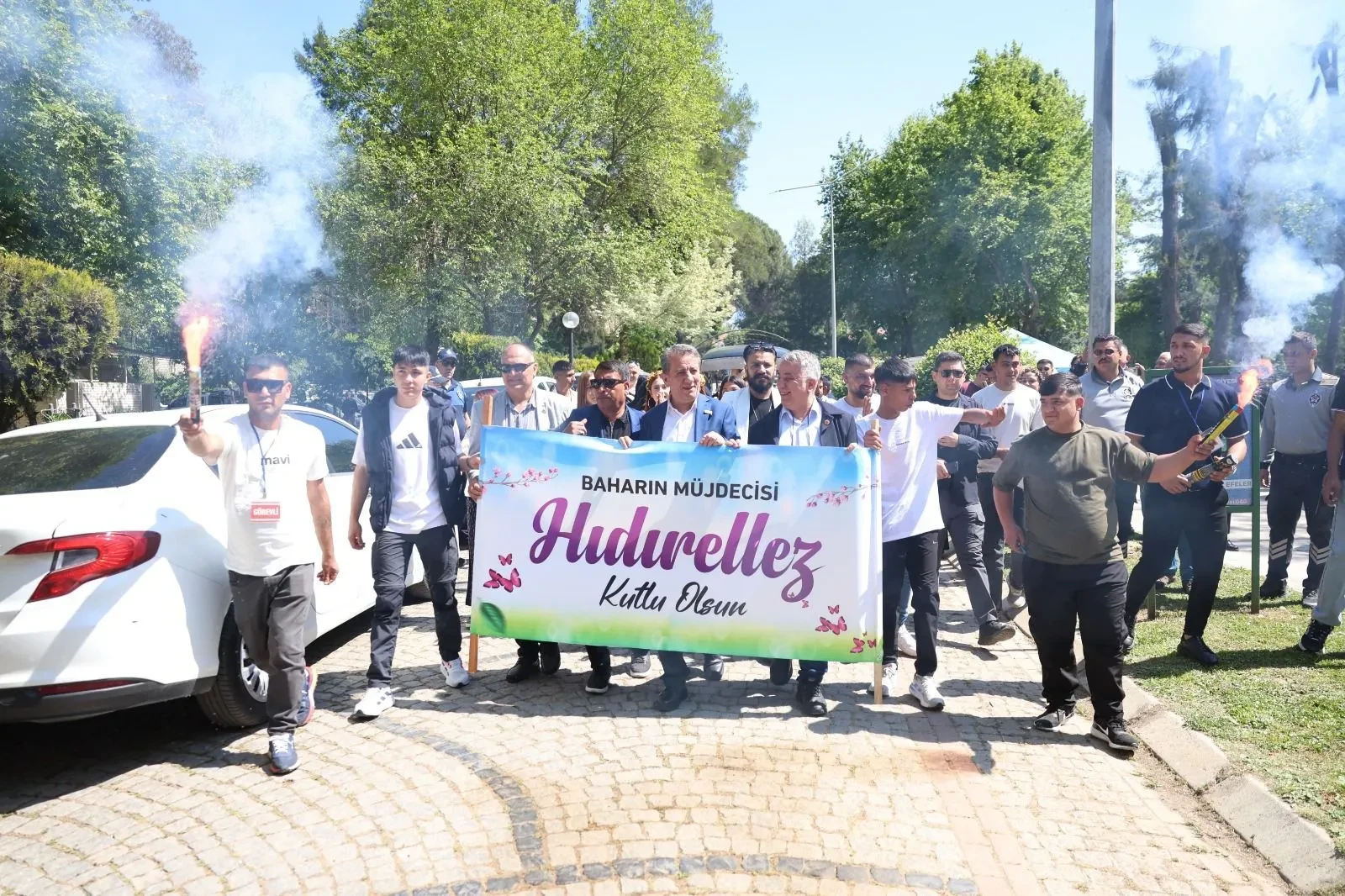 Aydın’da Hıdırellez Şenliği renkli görüntülere sahne oldu