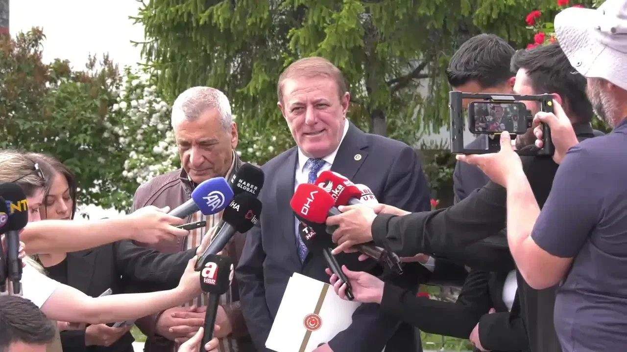 Yıldız: “CHP tarihinde ilk kez milletvekilleri genel merkeze alınmadı”